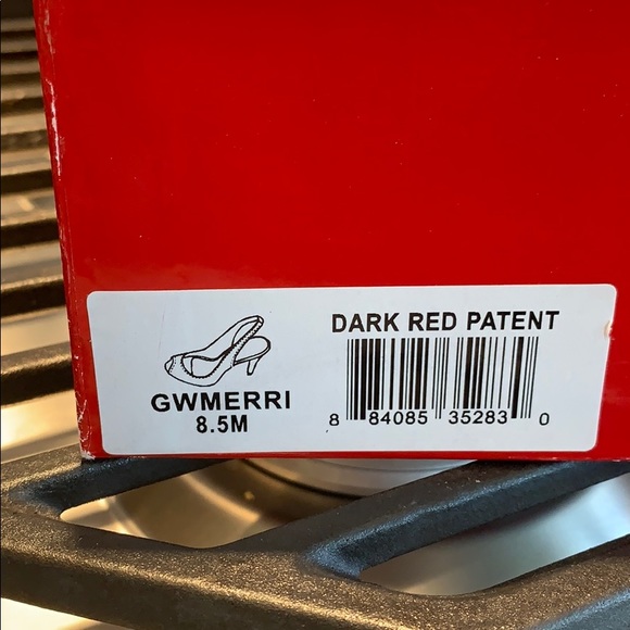 Red peep toe sling back pumps - Picture 7 of 8